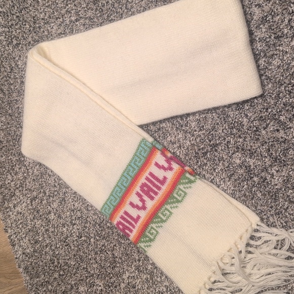 Vail Ski Scarf - Picture 3 of 3